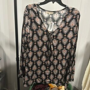 Buckle glided blouse